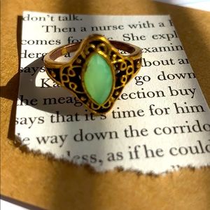 pretty antique ring